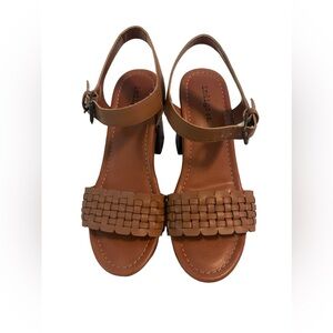 INDIGO RD BROWN VEGAN LEATHER CLOG SANDALS - EUC - SZ 6